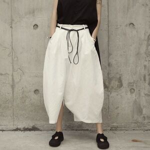 Aesthetic Noir Ivory Shade Cotton Blend Pleated Skirt Pants